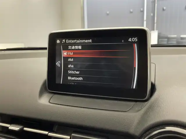 マツダ デミオ 13S 広島県 2016(平28)年 2万km ソウルレッドプレミアムメタリック 禁煙/純正ナビ/(Bluetooth/CD/DVD/AUX/フルセグTV)/バックカメラ/ETC/前後ドライブレコーダー/シートヒーター（運転席/助手席）/純正フロアマット/LEDヘッドライト/オートライト/ブラインドスポットモニター/衝突被害軽減ブレーキ/レーンキープアシスト/横滑り防止装置/アイドリングストップ/プッシュスタート/スマートキー/スペアキー1本