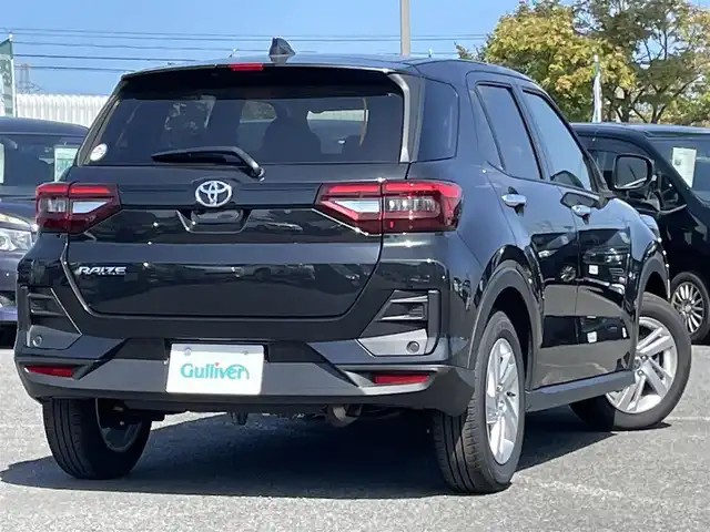 トヨタ ライズ G 道央・札幌 2024(令6)年 0.8万km ブラックマイカメタリック ４ＷＤ/寒冷地仕様/社外ナビ/【ＳＤ／ＢＴ／ＡＵＸ／ＵＳＢ】/フロント／サイド／バックカメラ/パノラミックビューモニター/ＬＥＤ/フォグランプ/オートライト/オートハイビーム/ヘッドライトレベライザー/プリクラッシュセーフティ/車線逸脱警報/先行者発進告知/横滑り防止装置/ＵＳＢ出力電源/オート電動格納ミラー/社外フロアマット/プッシュスタート/スマートキー×２