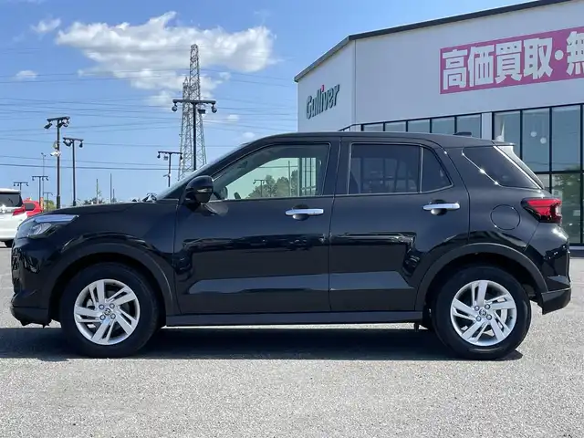 トヨタ ライズ G 道央・札幌 2024(令6)年 0.8万km ブラックマイカメタリック ４ＷＤ/寒冷地仕様/社外ナビ/【ＳＤ／ＢＴ／ＡＵＸ／ＵＳＢ】/フロント／サイド／バックカメラ/パノラミックビューモニター/ＬＥＤ/フォグランプ/オートライト/オートハイビーム/ヘッドライトレベライザー/プリクラッシュセーフティ/車線逸脱警報/先行者発進告知/横滑り防止装置/ＵＳＢ出力電源/オート電動格納ミラー/社外フロアマット/プッシュスタート/スマートキー×２