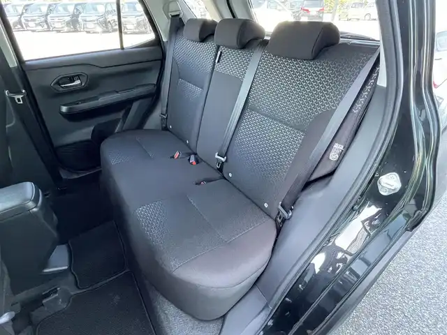 トヨタ ライズ G 道央・札幌 2024(令6)年 0.8万km ブラックマイカメタリック ４ＷＤ/寒冷地仕様/社外ナビ/【ＳＤ／ＢＴ／ＡＵＸ／ＵＳＢ】/フロント／サイド／バックカメラ/パノラミックビューモニター/ＬＥＤ/フォグランプ/オートライト/オートハイビーム/ヘッドライトレベライザー/プリクラッシュセーフティ/車線逸脱警報/先行者発進告知/横滑り防止装置/ＵＳＢ出力電源/オート電動格納ミラー/社外フロアマット/プッシュスタート/スマートキー×２