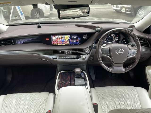 レクサス ＬＳ 500 バージョンL 道央・札幌 2019(令1)年 9.3万km マンガンラスター 純正ナビ（AM/FM/CD/フルセグTV/SD/USB）/ドライブレコーダー（前/車内）/ETC2.0/全方位カメラ/トラクションコントロール/スノーモード/ドライブモードセレクトスイッチ/車線維持支援システム/クルーズコントロール/ヘッドアップディスプレイ/アイドリングストップ/オートエアコン/本革ハンドル/パドルシフト/ヘルプネットボタン/シートヒーター/リアシートオットマン/ＩＳＯＦＩＸ/パワーシート（前席）/プッシュスタート/純正フロアマット/電動格納ミラー