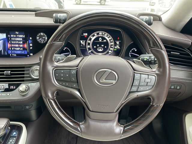 レクサス ＬＳ 500 バージョンL 道央・札幌 2019(令1)年 9.3万km マンガンラスター 純正ナビ（AM/FM/CD/フルセグTV/SD/USB）/ドライブレコーダー（前/車内）/ETC2.0/全方位カメラ/トラクションコントロール/スノーモード/ドライブモードセレクトスイッチ/車線維持支援システム/クルーズコントロール/ヘッドアップディスプレイ/アイドリングストップ/オートエアコン/本革ハンドル/パドルシフト/ヘルプネットボタン/シートヒーター/リアシートオットマン/ＩＳＯＦＩＸ/パワーシート（前席）/プッシュスタート/純正フロアマット/電動格納ミラー