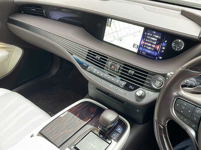 レクサス ＬＳ 500 バージョンL 道央・札幌 2019(令1)年 9.3万km マンガンラスター 純正ナビ（AM/FM/CD/フルセグTV/SD/USB）/ドライブレコーダー（前/車内）/ETC2.0/全方位カメラ/トラクションコントロール/スノーモード/ドライブモードセレクトスイッチ/車線維持支援システム/クルーズコントロール/ヘッドアップディスプレイ/アイドリングストップ/オートエアコン/本革ハンドル/パドルシフト/ヘルプネットボタン/シートヒーター/リアシートオットマン/ＩＳＯＦＩＸ/パワーシート（前席）/プッシュスタート/純正フロアマット/電動格納ミラー