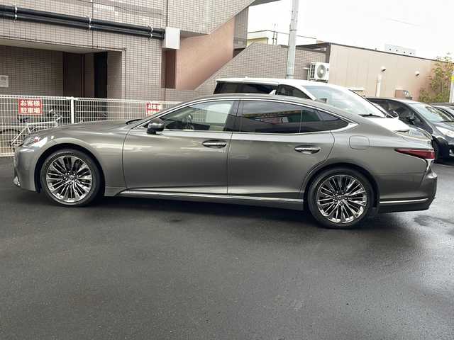 レクサス ＬＳ 500 バージョンL 道央・札幌 2019(令1)年 9.3万km マンガンラスター 純正ナビ（AM/FM/CD/フルセグTV/SD/USB）/ドライブレコーダー（前/車内）/ETC2.0/全方位カメラ/トラクションコントロール/スノーモード/ドライブモードセレクトスイッチ/車線維持支援システム/クルーズコントロール/ヘッドアップディスプレイ/アイドリングストップ/オートエアコン/本革ハンドル/パドルシフト/ヘルプネットボタン/シートヒーター/リアシートオットマン/ＩＳＯＦＩＸ/パワーシート（前席）/プッシュスタート/純正フロアマット/電動格納ミラー