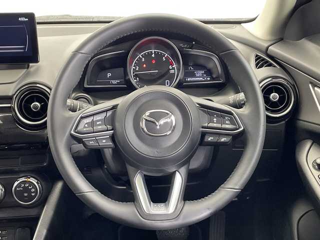 マツダ ＣＸ－３ XD ツーリング 栃木県 2025(令7)年 0.2万km スノーフレイクホワイトパールマイカ メモリーナビ/（Bluetooth/USB/Applecarplay/Androidauto）/バックカメラ/全方位カメラ/衝突軽減ブレーキ/前後コーナーセンサー/ETC2.0/前後ドライブレコーダー/禁煙車/ヘッドアップディスプレイ/オートライト/LEDヘッドライト/横滑り防止装置/スマートキー/プッシュスタート/アイドリングストップ/ステアリングスイッチ/革巻きステアリング/電動格納ミラー/純正アルミホイール/純正フロアマット