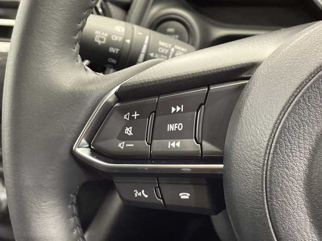 マツダ ＣＸ－３ XD ツーリング 栃木県 2025(令7)年 0.2万km スノーフレイクホワイトパールマイカ メモリーナビ/（Bluetooth/USB/Applecarplay/Androidauto）/バックカメラ/全方位カメラ/衝突軽減ブレーキ/前後コーナーセンサー/ETC2.0/前後ドライブレコーダー/禁煙車/ヘッドアップディスプレイ/オートライト/LEDヘッドライト/横滑り防止装置/スマートキー/プッシュスタート/アイドリングストップ/ステアリングスイッチ/革巻きステアリング/電動格納ミラー/純正アルミホイール/純正フロアマット