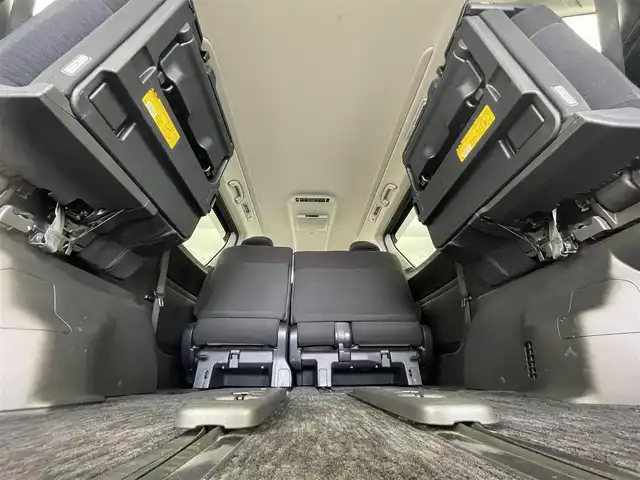 トヨタ ヴェルファイア 2．4Z 群馬県 2013(平25)年 7.4万km ホワイトパールクリスタルシャイン フリップダウンモニター　純正７インチナビ　バックカメラ　両側パワースライドドア　ＨＩＤオートライト　純正１８インチアルミホイール　ステアリングリモコン　ドライブレコーダー　ＥＴＣ　スマートキー　禁煙車