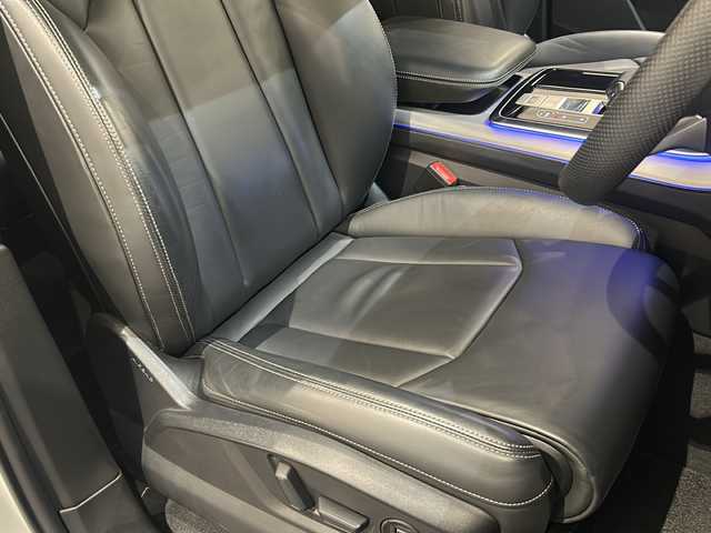 アウディ Ｑ７ 55TFSIクワトロ Sライン 新潟県 2021(令3)年 4.5万km グレイシアホワイトメタリック オプション/オプションカラー　グレイシアホワイトメタリック/7シーターパッケージ/・3列シート/・4ゾーンオートマチックエアコンディショナー/・パワードアクロージング/スペシャルオプション/プレミアムパッケージ/・エクステンディッドアルミニウムブラック/ブラックグラスルックコントロールパネル/・プライバシーガラス/BOSEサウンドシステム/標準装備/・バーチャルコックピット/・MMIナビゲーション/・Bluetooth/・TVチューナー/・アダプティブクルーズコントロール/・アクティブレーンアシスト/・フロントクロストラフィックアシスト/・カーブストーンアシスト/・ホールドアシスト/・アウディプレセンスフロント/リア/・サラウンドビューカメラ/・タイヤプレッシャーワーニング/・オートマチック テールゲート/・マトリクスLEDヘッドライト/・LEDリヤコンビネーションライト/・S lineバンパー/・バルコナレザー S lineロゴ/・シートヒーター/・パドルシフト/・HUD/・マルチカラーアンビエントライティング/・アダプティブエアサスペンション スポーツ/・48Vマイルドハイブリッド