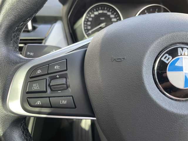 ＢＭＷ ２１８ｄ アクティブツアラー 東京都 2018(平30)年 2.9万km ミネラルホワイト アドバンスドアクティブセーフティパッケージ/サンルーフ/純正HDDナビ/　DVD/CD/Bluetooth/バックカメラ/インテリジェントセーフティ/ヘッドアップディスプレイ/シートヒーター/パワーシート/前後ドライブレコーダー/クルーズコントロール/パワーバックドア/コーナーセンサー/LEDヘッドライト/フォグランプ/オートライト/ビルトインETC/ステアリングスイッチ/アイドリングストップ/純正16インチアルミホイール/プッシュスタート/スマートキー×2/電動格納ミラー/ウインカーミラー/横すべり防止/フロアマット/保証書/取扱説明書