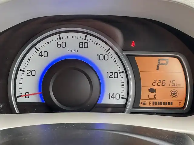 スズキ アルト L 千葉県 2019(平31)年 2.3万km シルキーシルバーメタリック 衝突軽減ブレーキ/レーンキープアシスト/純正オーディオ/（CD/AUX/ラジオ）/アイドリングストップ/D席シートヒーター/ハロゲンライト/リアコーナーセンサー/ヘッドライトレベライザー/純正フロアマット/純正ホイールキャップ