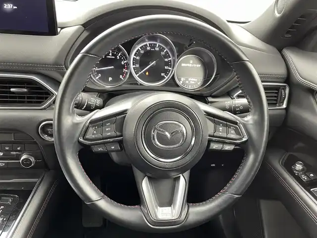 マツダ ＣＸ－８ 25S ブラックトーンED 熊本県 2021(令3)年 3.8万km スノーフレイクホワイトパールマイカ 禁煙車　/純正ナビ（ＣＤ・ＤＶＤ・フルセグ・ＢＴ・ＵＳＢ）/全周囲カメラ　/純正前後ドライブレコーダー　/アルパインフリップダウンモニター　/ＥＴＣ　/前後クリアランスソナー　/レーダークルーズコントロール　/衝突軽減ブレーキ/車線逸脱警報/ブラインドスポットモニター/横滑り防止/パーキングアシスト/アイドリングストップ/パワーバックドア/前席シートヒーター/ステアリングヒーター/前席パワーシート/置くだけ充電/ハーフレザーシート/オートライト/LEDヘッドライト/フォグライト/スマートキー/プッシュスタート