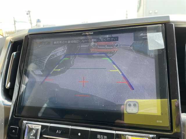 トヨタ アルファード G 石川県 2016(平28)年 7.8万km 黒 アルパイン10型ナビ/アルパインフリップダウンモニター/フルセグTV/バックカメラ/両側パワースライドドア/LEDヘッドライト/ETC/ドライブレコーダー/スマートキー/プッシュスタート/電動ミラー/オットマン/クルーズコントロール