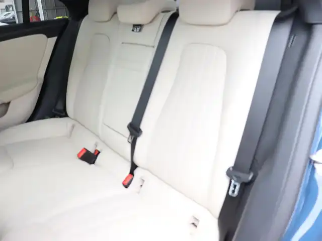 メルセデス・ベンツ ＣＬＡ２００ｄ 宮城県 2020(令2)年 2.5万km デニムブルー パノラミックスライディングルーフ/レーダーセーフティパッケージ/アダプティブクルーズコントロール/純正メモリナビ/フルセグＴＶ/３６０度カメラシステム/アンビエントライト/Bluetooth接続　/レザーシート/シートヒーター(DN席)/電動シート(DN席)/ヘッドアップディスプレイ/ブラインドスポットアシスト/レーンキープアシスト/アクティブブレーキアシスト/パークトロニック/置くだけ充電/純正18インチAW/オートライト/パワーステアリング/パワーウィンドウ/プッシュスタート/アイドリングストップ/前方ドライブレコーダー/ETC
