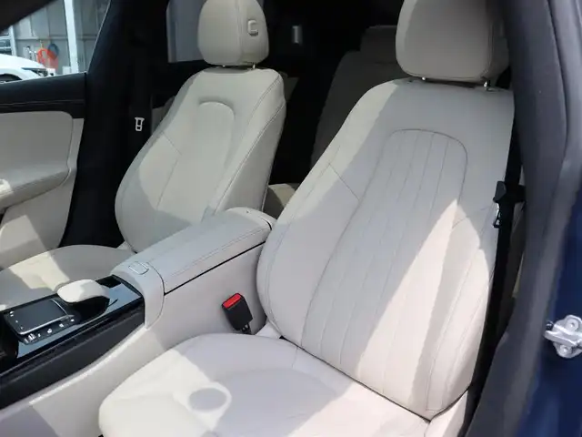メルセデス・ベンツ ＣＬＡ２００ｄ 宮城県 2020(令2)年 2.5万km デニムブルー パノラミックスライディングルーフ/レーダーセーフティパッケージ/アダプティブクルーズコントロール/純正メモリナビ/フルセグＴＶ/３６０度カメラシステム/アンビエントライト/Bluetooth接続　/レザーシート/シートヒーター(DN席)/電動シート(DN席)/ヘッドアップディスプレイ/ブラインドスポットアシスト/レーンキープアシスト/アクティブブレーキアシスト/パークトロニック/置くだけ充電/純正18インチAW/オートライト/パワーステアリング/パワーウィンドウ/プッシュスタート/アイドリングストップ/前方ドライブレコーダー/ETC