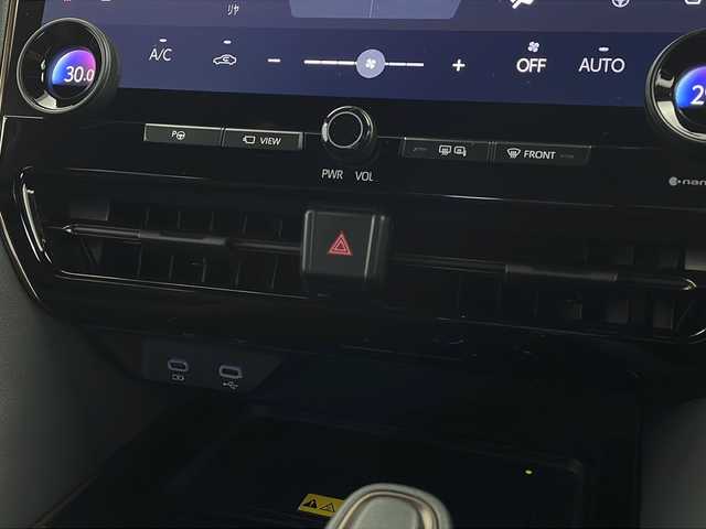 トヨタ ヴェルファイア ハイブリット Z プレミア 栃木県 2024(令6)年 0.8万km ブラック ワンオーナー/本革シート/左右独立ムーンルーフ/純正14インチディスプレイオーディオ/コネクティッドナビ対応/HDMI/地デジ/USB//Bluetooth/AppleCarPlay/Androidauto/HDMI入力端子（センターコンソールBOX内）/ETC2.0/パノラミックビューモニター/アクセサリーコンセントAC100V/トヨタセーフティセンス/・プリクラッシュセーフティ/・緊急時操蛇支援/・レーントレーシングアシスト/・レーダークルーズコントロール/・アダプティブハイビーム/ブラインドスポットモニター/トヨタチームメイト/・アドバンストパーク/・アドバンストドライブ/カラーヘッドアップディスプレイ/三眼LEDヘッドランプ/パワーバックドア/エグゼクティブパワーシート/快適温熱シート/ベンチレーション/両側パワースライドドア