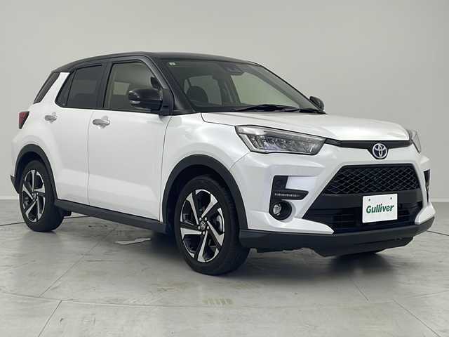トヨタ ライズ Z 茨城県 2023(令5)年 3万km ブラックマイカメタリック/シャイニングホワイトパール ナビ　全周囲カメラ　アダプティブクルーズコントロール　衝突軽減ブレーキ　シートヒーター　電動パーキングアシスト　スマートキー　プッシュスタート　コーナーセンサー　レーンキープ　横すべり防止装置　禁煙車