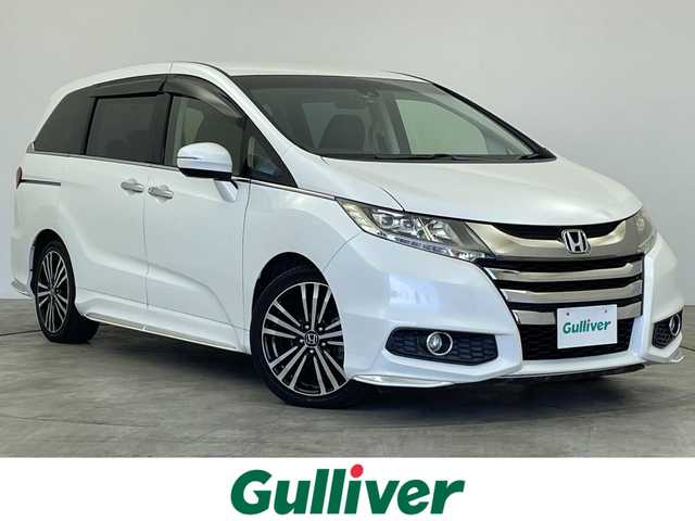 ホンダ オデッセイ アブソルート・EXホンダセンジング 群馬県 2016(平28)年 7.9万km ホワイトオーキッドパール フリップダウンモニター　ＡＬＰＩＮＥ９インチナビ　バックカメラ　両側パワースライドドア　アダプティブクルーズコントロール　ＬＥＤ　ハーフレザー　パワーシート　純正１８インチＡＷ　ドラレコ　ＥＴＣ　禁煙