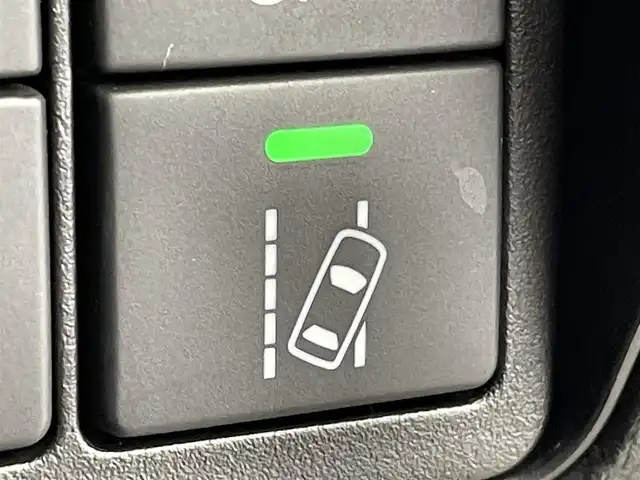 ホンダ オデッセイ アブソルート・EXホンダセンジング 群馬県 2016(平28)年 7.9万km ホワイトオーキッドパール フリップダウンモニター　ＡＬＰＩＮＥ９インチナビ　バックカメラ　両側パワースライドドア　アダプティブクルーズコントロール　ＬＥＤ　ハーフレザー　パワーシート　純正１８インチＡＷ　ドラレコ　ＥＴＣ　禁煙