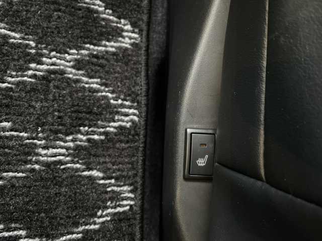 スズキ ソリオ バンディット HV MV 愛知県 2016(平28)年 4.3万km プレミアムシルバーメタリック/ブラック2トーンルーフ 純正ナビ　SDカードなし/両側パワースライドドア/シートヒーター/純正アルミホイール/LEDヘッドライト/ETC/衝突軽減システム/フルセグ/CD DVD/Bluetooth/ステアリングスイッチ/スマートキー/プッシュスタート