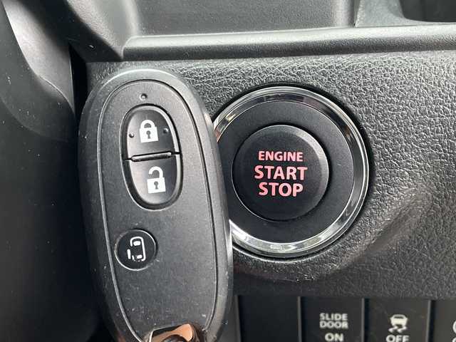 スズキ ソリオ バンディット HV MV 愛知県 2016(平28)年 4.3万km プレミアムシルバーメタリック/ブラック2トーンルーフ 純正ナビ　SDカードなし/両側パワースライドドア/シートヒーター/純正アルミホイール/LEDヘッドライト/ETC/衝突軽減システム/フルセグ/CD DVD/Bluetooth/ステアリングスイッチ/スマートキー/プッシュスタート