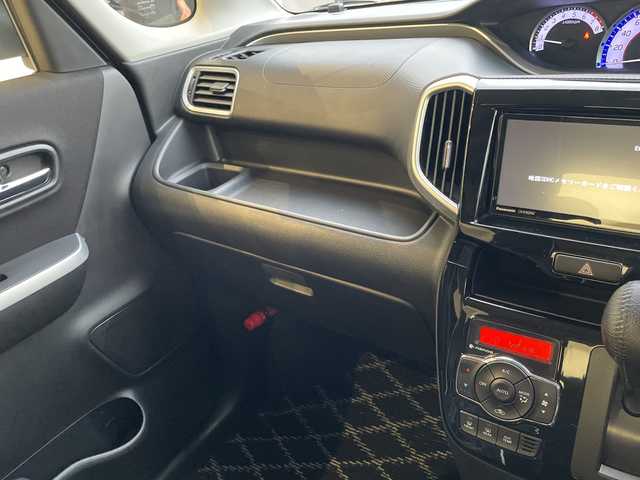 スズキ ソリオ バンディット HV MV 愛知県 2016(平28)年 4.3万km プレミアムシルバーメタリック/ブラック2トーンルーフ 純正ナビ　SDカードなし/両側パワースライドドア/シートヒーター/純正アルミホイール/LEDヘッドライト/ETC/衝突軽減システム/フルセグ/CD DVD/Bluetooth/ステアリングスイッチ/スマートキー/プッシュスタート