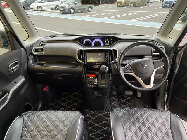 スズキ ソリオ バンディット HV MV 愛知県 2016(平28)年 4.3万km プレミアムシルバーメタリック/ブラック2トーンルーフ 純正ナビ　SDカードなし/両側パワースライドドア/シートヒーター/純正アルミホイール/LEDヘッドライト/ETC/衝突軽減システム/フルセグ/CD DVD/Bluetooth/ステアリングスイッチ/スマートキー/プッシュスタート