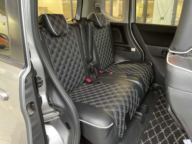 スズキ ソリオ バンディット HV MV 愛知県 2016(平28)年 4.3万km プレミアムシルバーメタリック/ブラック2トーンルーフ 純正ナビ　SDカードなし/両側パワースライドドア/シートヒーター/純正アルミホイール/LEDヘッドライト/ETC/衝突軽減システム/フルセグ/CD DVD/Bluetooth/ステアリングスイッチ/スマートキー/プッシュスタート