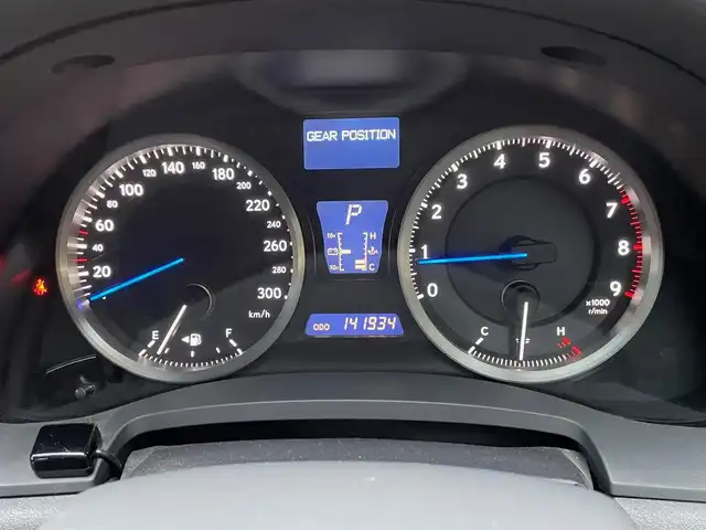 レクサス ＩＳ Ｆ 神奈川県 2008(平20)年 14.2万km ホワイトパールクリスタルシャイン ワンオーナー/黒革シート/純正19インチAW/HIDライト/クルーズコントロール/前席パワーシート/シートヒーター/ビルトインETC/パドルシフト/プッシュスタート/スマートキー×2/H20/21/22/23/24/25/26/27/28/29/30//R1/2/3/5年ディーラー整備記録/保証書・取説あり