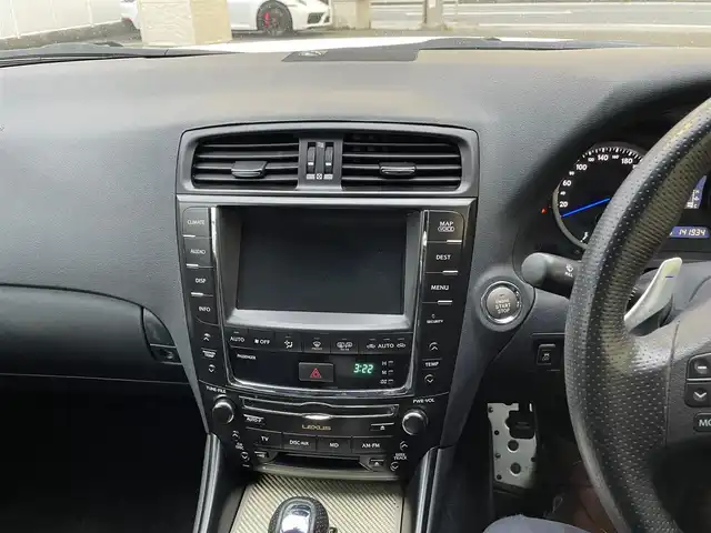 レクサス ＩＳ Ｆ 神奈川県 2008(平20)年 14.2万km ホワイトパールクリスタルシャイン ワンオーナー/黒革シート/純正19インチAW/HIDライト/クルーズコントロール/前席パワーシート/シートヒーター/ビルトインETC/パドルシフト/プッシュスタート/スマートキー×2/H20/21/22/23/24/25/26/27/28/29/30//R1/2/3/5年ディーラー整備記録/保証書・取説あり