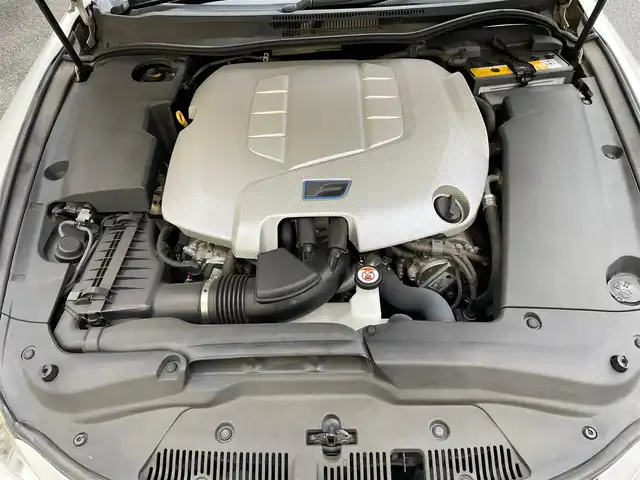 レクサス ＩＳ Ｆ 神奈川県 2008(平20)年 14.2万km ホワイトパールクリスタルシャイン ワンオーナー/黒革シート/純正19インチAW/HIDライト/クルーズコントロール/前席パワーシート/シートヒーター/ビルトインETC/パドルシフト/プッシュスタート/スマートキー×2/H20/21/22/23/24/25/26/27/28/29/30//R1/2/3/5年ディーラー整備記録/保証書・取説あり