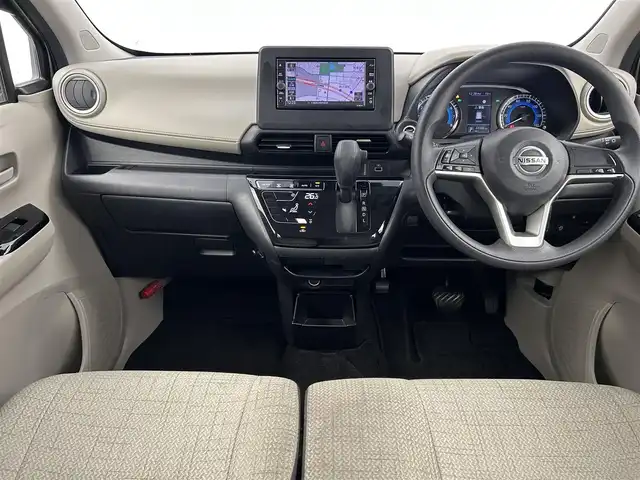 日産 デイズ X 千葉県 2020(令2)年 6.4万km プレミアムオリーブメタリック 禁煙車/エマージェンシーブレーキ/・車線逸脱警報システム/・先行車発進お知らせ/・コーナーセンサー/純正メモリナビ/・型番：MJ120D-W/・CD/AUX/Bluetooth/フルセグTV/・バックカメラ/・ETC/社外フロアマット/純正１４インチAW/オートライト/・ハロゲンヘッドライト/・ヘッドライトレベライザー