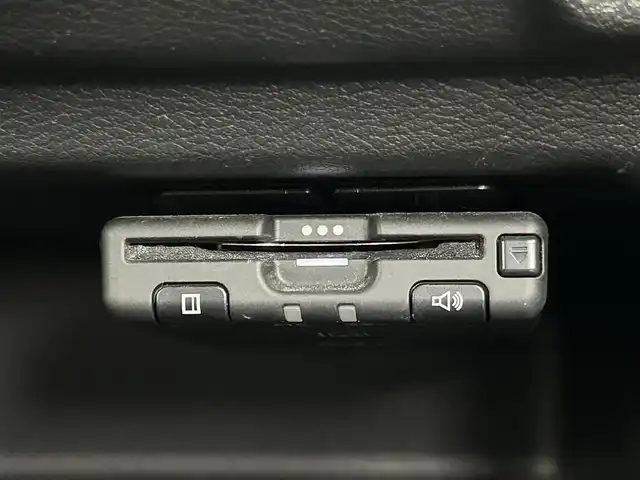 日産 デイズ X 千葉県 2020(令2)年 6.4万km プレミアムオリーブメタリック 禁煙車/エマージェンシーブレーキ/・車線逸脱警報システム/・先行車発進お知らせ/・コーナーセンサー/純正メモリナビ/・型番：MJ120D-W/・CD/AUX/Bluetooth/フルセグTV/・バックカメラ/・ETC/社外フロアマット/純正１４インチAW/オートライト/・ハロゲンヘッドライト/・ヘッドライトレベライザー