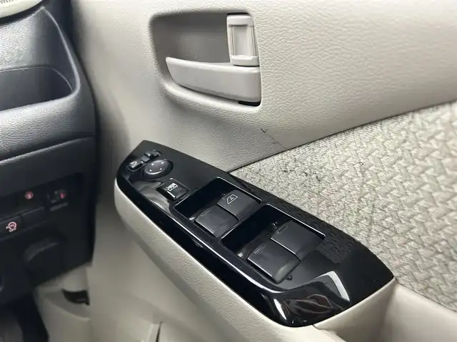 日産 デイズ X 千葉県 2020(令2)年 6.4万km プレミアムオリーブメタリック 禁煙車/エマージェンシーブレーキ/・車線逸脱警報システム/・先行車発進お知らせ/・コーナーセンサー/純正メモリナビ/・型番：MJ120D-W/・CD/AUX/Bluetooth/フルセグTV/・バックカメラ/・ETC/社外フロアマット/純正１４インチAW/オートライト/・ハロゲンヘッドライト/・ヘッドライトレベライザー