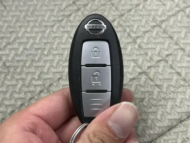 日産 デイズ X 千葉県 2020(令2)年 6.4万km プレミアムオリーブメタリック 禁煙車/エマージェンシーブレーキ/・車線逸脱警報システム/・先行車発進お知らせ/・コーナーセンサー/純正メモリナビ/・型番：MJ120D-W/・CD/AUX/Bluetooth/フルセグTV/・バックカメラ/・ETC/社外フロアマット/純正１４インチAW/オートライト/・ハロゲンヘッドライト/・ヘッドライトレベライザー