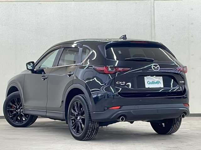 マツダ ＣＸ－５ 20S ブラックトーンED 道央・札幌 2022(令4)年 2.4万km ジェットブラックマイカ /4WD//純正SDナビ/(ラジオ/HDMI/Bluetooth/フルセグ)//純正19インチAW夏タイヤ//全周囲モニター//ＥＴＣ//エンジンスターター//ステアリングスイッチ//追従型クルーズコントロ―ル//純正フロアマット//パワーバックドア//Ｄ席パワーシート//シートヒーター（運転席、助手席）//ハーフレザーシート//純正LEDヘッドライト//オートライト//オートマチックハイビーム//ABS//横滑り防止機能//前後コーナーセンサー//レーンキープアシスト//盗難防止装置//前後コーナーセンサー//衝突被害軽減システム//電動格納ミラー//保証書//取扱説明書