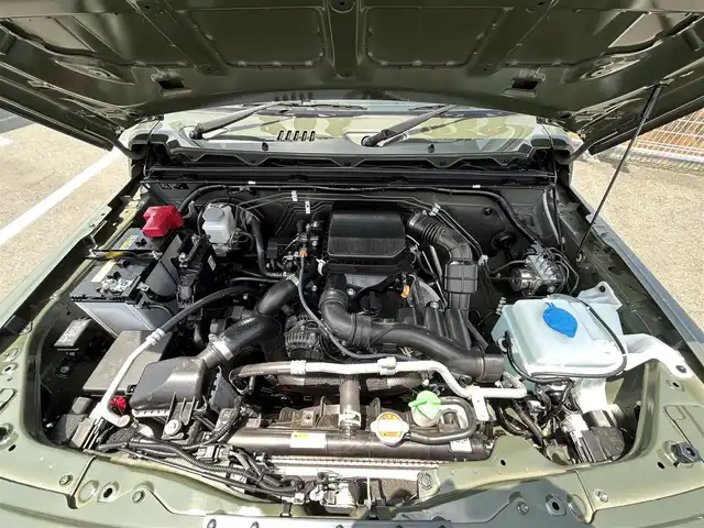 スズキ ジムニー XC 栃木県 2025(令7)年 0.1万km ジャングルグリーン 衝突被害軽減ブレーキ/4WD/カロッツェリア9インチナビ/フルセグTV/DVD/Bluetooth/バックカメラ/ビルトインETC/前ドライブレコーダー/前席シートヒーター/クルーズコントロール/スマートキー×1/プッシュスタート/ステアリングリモコン/LEDオートライト/純正16インチAW/アイドリングストップ/横滑り防止装置/保証書/取説