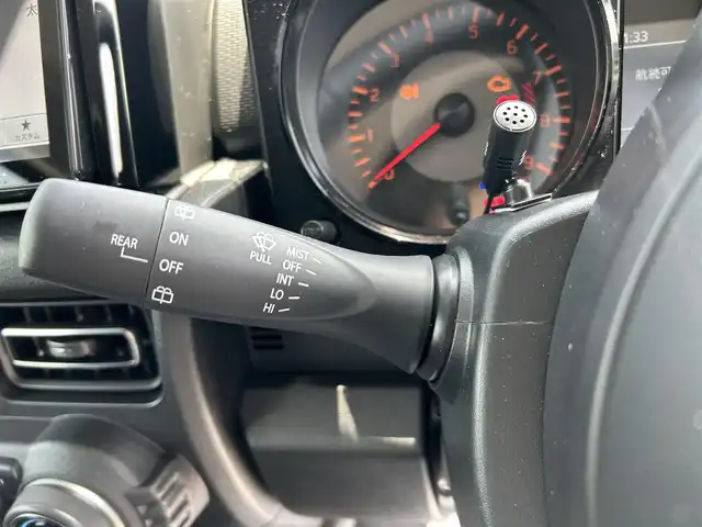 スズキ ジムニー XC 栃木県 2025(令7)年 0.1万km ジャングルグリーン 衝突被害軽減ブレーキ/4WD/カロッツェリア9インチナビ/フルセグTV/DVD/Bluetooth/バックカメラ/ビルトインETC/前ドライブレコーダー/前席シートヒーター/クルーズコントロール/スマートキー×1/プッシュスタート/ステアリングリモコン/LEDオートライト/純正16インチAW/アイドリングストップ/横滑り防止装置/保証書/取説