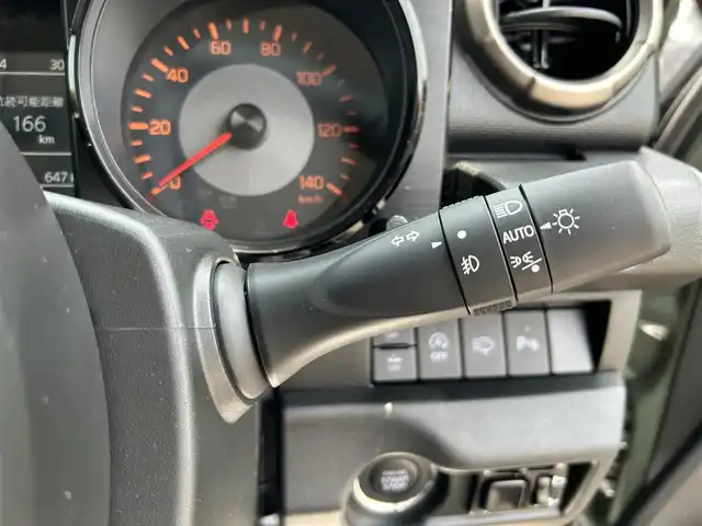 スズキ ジムニー XC 栃木県 2025(令7)年 0.1万km ジャングルグリーン 衝突被害軽減ブレーキ/4WD/カロッツェリア9インチナビ/フルセグTV/DVD/Bluetooth/バックカメラ/ビルトインETC/前ドライブレコーダー/前席シートヒーター/クルーズコントロール/スマートキー×1/プッシュスタート/ステアリングリモコン/LEDオートライト/純正16インチAW/アイドリングストップ/横滑り防止装置/保証書/取説