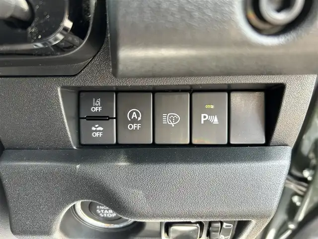 スズキ ジムニー XC 栃木県 2025(令7)年 0.1万km ジャングルグリーン 衝突被害軽減ブレーキ/4WD/カロッツェリア9インチナビ/フルセグTV/DVD/Bluetooth/バックカメラ/ビルトインETC/前ドライブレコーダー/前席シートヒーター/クルーズコントロール/スマートキー×1/プッシュスタート/ステアリングリモコン/LEDオートライト/純正16インチAW/アイドリングストップ/横滑り防止装置/保証書/取説