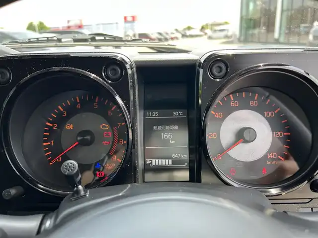スズキ ジムニー XC 栃木県 2025(令7)年 0.1万km ジャングルグリーン 衝突被害軽減ブレーキ/4WD/カロッツェリア9インチナビ/フルセグTV/DVD/Bluetooth/バックカメラ/ビルトインETC/前ドライブレコーダー/前席シートヒーター/クルーズコントロール/スマートキー×1/プッシュスタート/ステアリングリモコン/LEDオートライト/純正16インチAW/アイドリングストップ/横滑り防止装置/保証書/取説