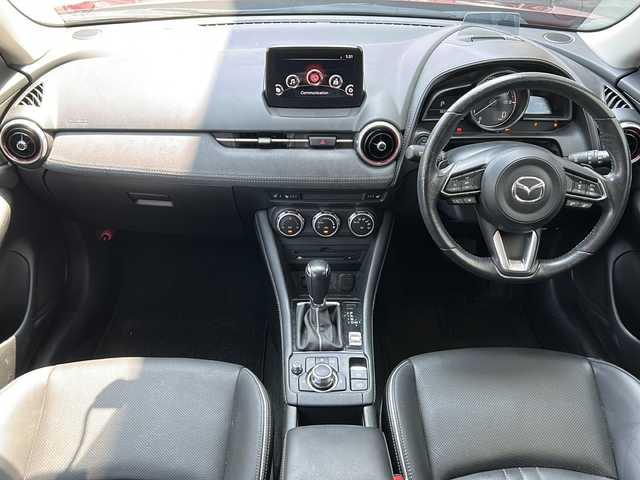 マツダ ＣＸ－３ 20S Lパッケージ 神奈川県 2019(平31)年 3.7万km ソウルレッドクリスタルM ワンオーナー/純正ナビ(CD/DVD/SD/USB/BT/フルセグTV)/全方位カメラ/レーダークルーズコントロール/パドルシフト/衝突被害軽減ブレーキ/レーンキープアシスト/パーキングセンサー/ブラインドスポットモニター/黒レザーシート/D席メモリ付パワーシート/D/N席シートヒーター/ステアリングヒーター/ヘッドアップディスプレイ/ビルトインETC/前後ドライブレコーダー/オートライト/純正フロアマット/ISOFIX/スペアキー×1/保証書/取扱説明書