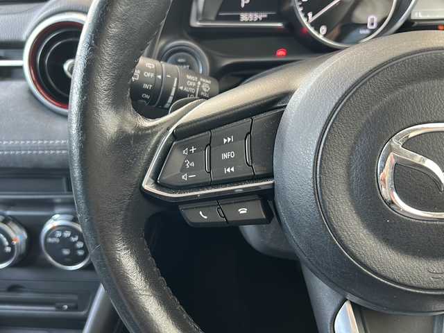 マツダ ＣＸ－３ 20S Lパッケージ 神奈川県 2019(平31)年 3.7万km ソウルレッドクリスタルM ワンオーナー/純正ナビ(CD/DVD/SD/USB/BT/フルセグTV)/全方位カメラ/レーダークルーズコントロール/パドルシフト/衝突被害軽減ブレーキ/レーンキープアシスト/パーキングセンサー/ブラインドスポットモニター/黒レザーシート/D席メモリ付パワーシート/D/N席シートヒーター/ステアリングヒーター/ヘッドアップディスプレイ/ビルトインETC/前後ドライブレコーダー/オートライト/純正フロアマット/ISOFIX/スペアキー×1/保証書/取扱説明書