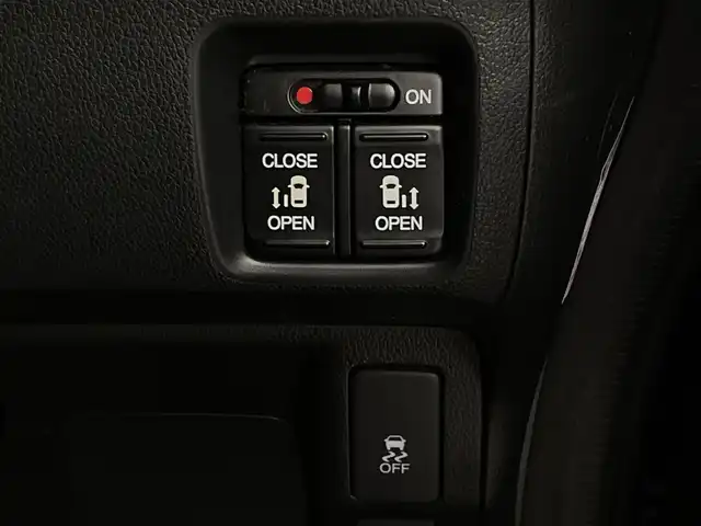 ホンダ Ｎ ＢＯＸ G 新潟県 2013(平25)年 4万km プレミアムブロンズパール 4WD/社外メモリナビ/フルセグ/VXM-145VFi/　CD/DVD/SD/Bluetooth/両側パワースライドドア/スマートキー/プッシュスタート/オートエアコン/キセノンヘッドライト/オートライト/電動格納式ミラー/横滑り防止装置/社外アルミ付きスタッドレス/　（積み込み５mm）