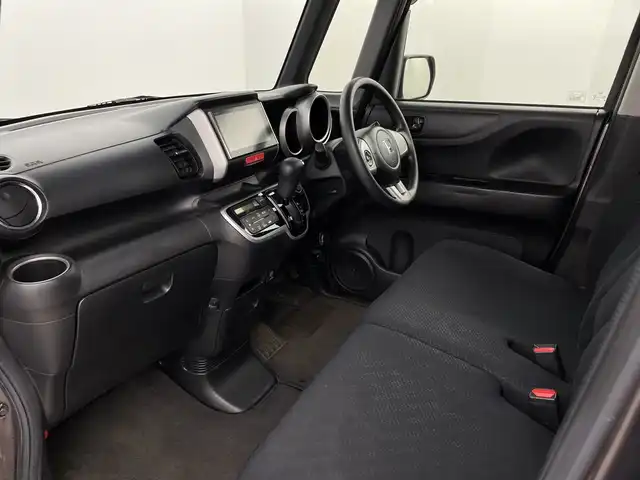 ホンダ Ｎ ＢＯＸ G 新潟県 2013(平25)年 4万km プレミアムブロンズパール 4WD/社外メモリナビ/フルセグ/VXM-145VFi/　CD/DVD/SD/Bluetooth/両側パワースライドドア/スマートキー/プッシュスタート/オートエアコン/キセノンヘッドライト/オートライト/電動格納式ミラー/横滑り防止装置/社外アルミ付きスタッドレス/　（積み込み５mm）