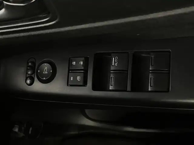 ホンダ Ｎ ＢＯＸ G 新潟県 2013(平25)年 4万km プレミアムブロンズパール 4WD/社外メモリナビ/フルセグ/VXM-145VFi/　CD/DVD/SD/Bluetooth/両側パワースライドドア/スマートキー/プッシュスタート/オートエアコン/キセノンヘッドライト/オートライト/電動格納式ミラー/横滑り防止装置/社外アルミ付きスタッドレス/　（積み込み５mm）