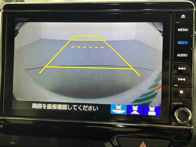 ホンダ Ｎ ＢＯＸ カスタム G EX ターボ ホンダセンシング 岐阜県 2017(平29)年 5.7万km プレミアムホワイトパールⅡ 純正8インチSDナビ【VXU-185NBi】/CD DVD/AM FM/Bluetooth /AppleCarplay /フルセグテレビ/iPod /SD/USB/VTR /AUX/革巻きステアリング/パドルシフト/ステアリングリモコン/両側パワースライドドア/ビルトインETC/純正ドライブレコーダー/後席会話機能/ホンダセンシング/レーダークルーズコントロール/ピタ駐ミラー/コーナーセンサー/衝突被害軽減システム/標識認識機能/車線維持システム/横滑り防止システム/純正AW付き夏タイヤ積込(165/55/R15)