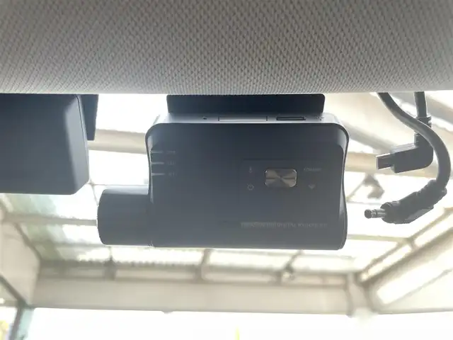 フォルクスワーゲン ＶＷ Ｔ－クロス TSI アクティブ 長野県 2022(令4)年 1.4万km 青 ディーラー点検記録Ｒ５：６年有り　/・ワンオーナー　/・セーフティーＰＫＧ　/・ディスカバーメディアパッケージ　/・APP-CONNECT/・8インチタッチスクリーン/・ＳＳＤナビ　ＢＴ　/・CD/・バックカメラ　/・ＥＴＣ２．０　/・ドライブレコーダー　/・アダプティブクルーズ/・レーンキープ/・ハイビームアシスト/・駐車支援システム/・BSM/・パークディスタンスコントロール/・オプティカルパーキングシステム/・リアトラフィックアラート/・パドルシフト/・オートライト/・LEDヘットライト/・スマートキー×２/・プッシュスタート/・純正16インチアルミ/・コンチネンタルタイヤ/・ルーフレール/・保証書