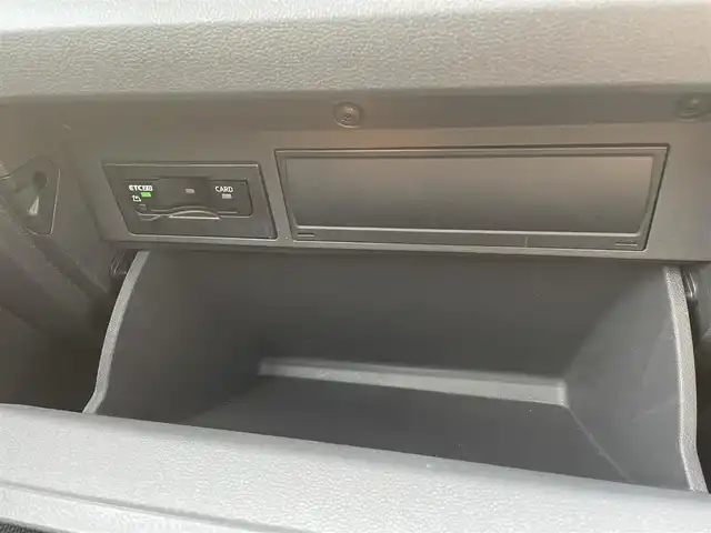 フォルクスワーゲン ＶＷ Ｔ－クロス TSI アクティブ 長野県 2022(令4)年 1.4万km 青 ディーラー点検記録Ｒ５：６年有り　/・ワンオーナー　/・セーフティーＰＫＧ　/・ディスカバーメディアパッケージ　/・APP-CONNECT/・8インチタッチスクリーン/・ＳＳＤナビ　ＢＴ　/・CD/・バックカメラ　/・ＥＴＣ２．０　/・ドライブレコーダー　/・アダプティブクルーズ/・レーンキープ/・ハイビームアシスト/・駐車支援システム/・BSM/・パークディスタンスコントロール/・オプティカルパーキングシステム/・リアトラフィックアラート/・パドルシフト/・オートライト/・LEDヘットライト/・スマートキー×２/・プッシュスタート/・純正16インチアルミ/・コンチネンタルタイヤ/・ルーフレール/・保証書