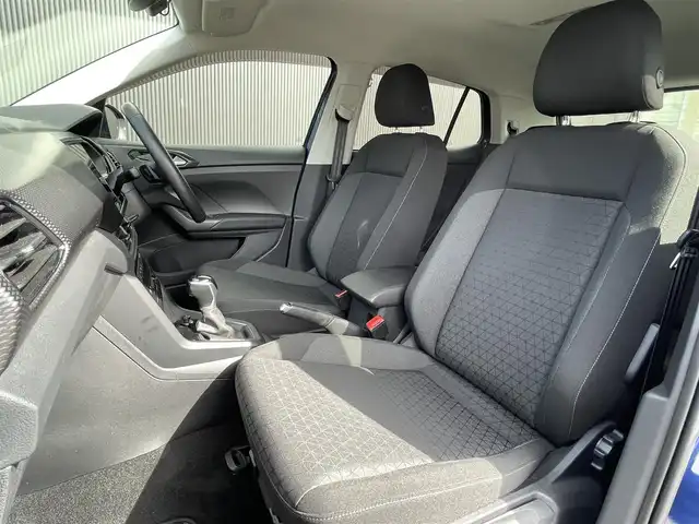 フォルクスワーゲン ＶＷ Ｔ－クロス TSI アクティブ 長野県 2022(令4)年 1.4万km 青 ワンオーナー /セーフティーパッケージ /AppleCarPlay /AndroidAuto /MirrorLink /ナビ/ACC /レーンキープ /BSM /バックカメラ /パークセンサー パークアシスト /ETC2.0 /アイドリングストップ /プッシュスタート /LEDヘッドライト