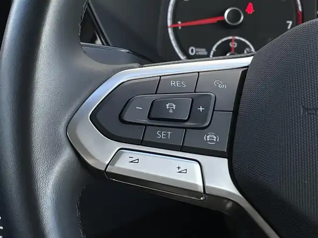 フォルクスワーゲン ＶＷ Ｔ－クロス TSI アクティブ 長野県 2022(令4)年 1.4万km 青 ワンオーナー /セーフティーパッケージ /AppleCarPlay /AndroidAuto /MirrorLink /ナビ/ACC /レーンキープ /BSM /バックカメラ /パークセンサー パークアシスト /ETC2.0 /アイドリングストップ /プッシュスタート /LEDヘッドライト